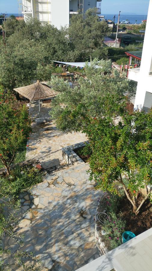 Guest House Solive Himarë Exterior foto
