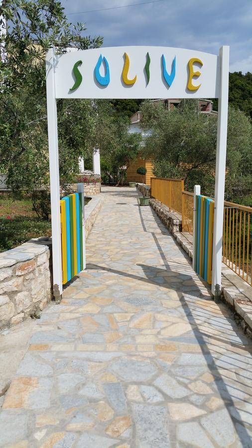 Guest House Solive Himarë Exterior foto